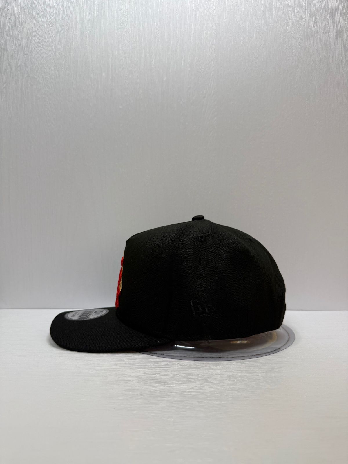 ニューエラ シカゴホワイトソックス ワールドシリーズ1906 フレイム 9fifty A-FRAME スナップバックキャップ ブラックカラー ニューエラ シカゴホワイトソックス ワールドシリーズ1906 フレイム 9fifty A-FRAME スナップバックキャップ ブラックカラー