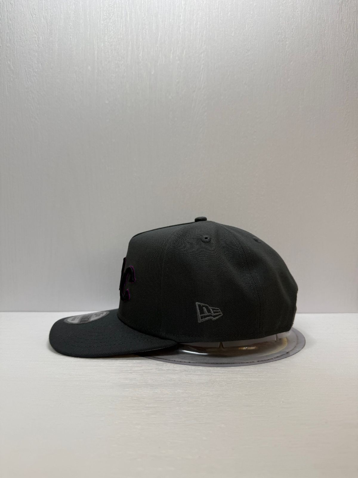 ニューエラ ニューヨークメッツ NYC 9fifty A-FRAME スナップバックキャップ ダークグレーカラー ニューエラ ニューヨークメッツ NYC 9fifty A-FRAME スナップバックキャップ ダークグレーカラー