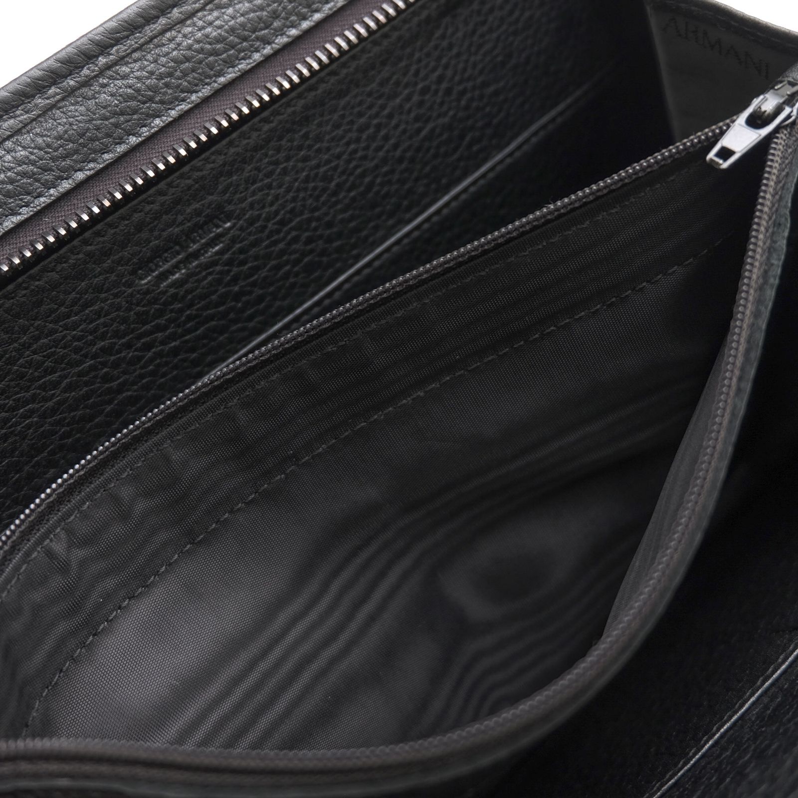 アルマーニ／GIORGIO ARMANI バッグ セカンドバッグ クラッチバッグ 鞄 メンズ 男性 男性用 レザー 革 本革 ブラック 黒 YGM077 YC029 P.DOCUMENTI C/ZIP オーガナイザー シボ革 シュリンクレザー ラウンドジップ