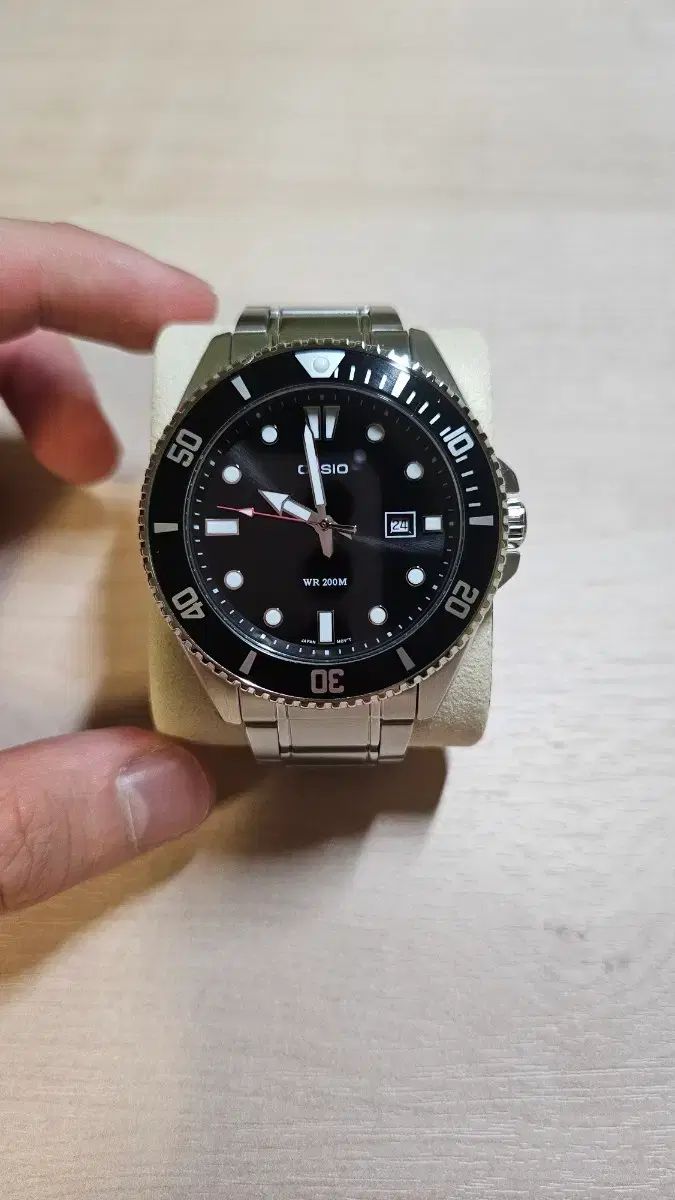 CASIO 新 黒カジキ ダイバーウォッチ 9,811円