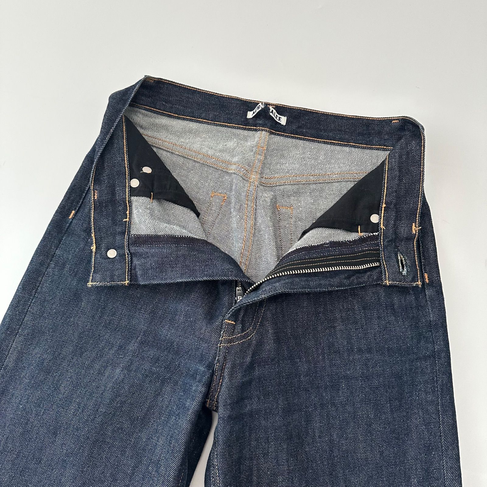 オーラリー AURALEE HARD TWIST DENIM 5P PANTS デニムパンツ インディゴ サイズ24 日本製 A00P02DM カットアウト リメイク 6JU064 オーラリー AURALEE HARD TWIST DENIM 5P PANTS デニムパンツ インディゴ サイズ24 日本製 A00P02DM カットアウト リメイク 6JU064