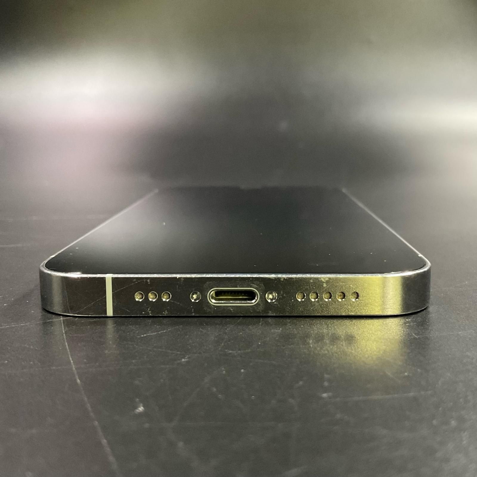 iPhone 12 Pro 256GB シルバー SIMフリー docomo 美品 - メルカリ