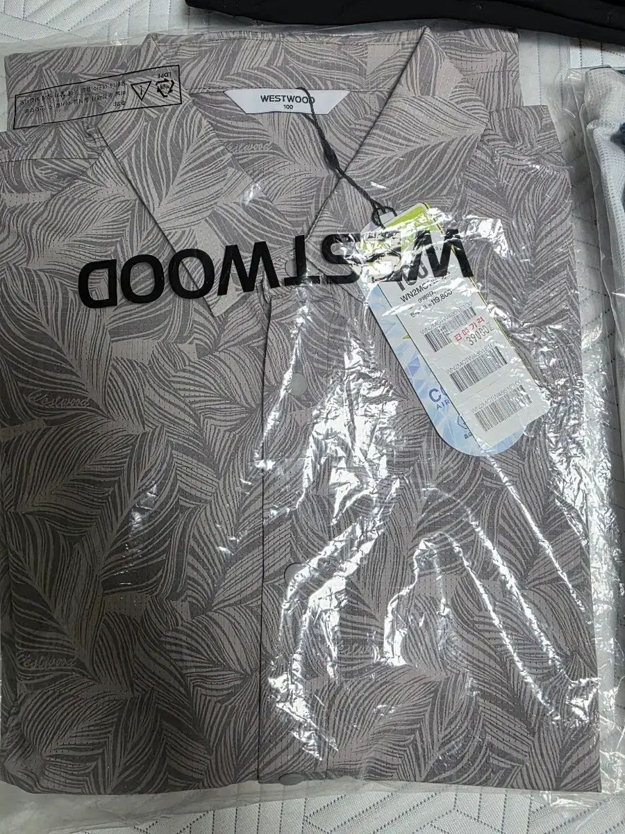 Vivienne Westwood ヴィヴィアン・ウエストウッド 半袖Tシャツ Tシャツ 出品