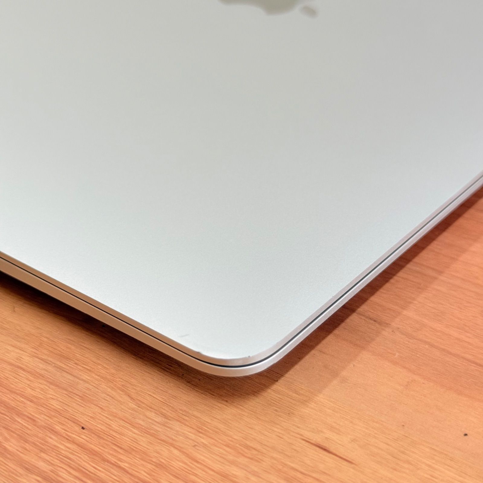 バッテリー良好】MacBook Air M1 13