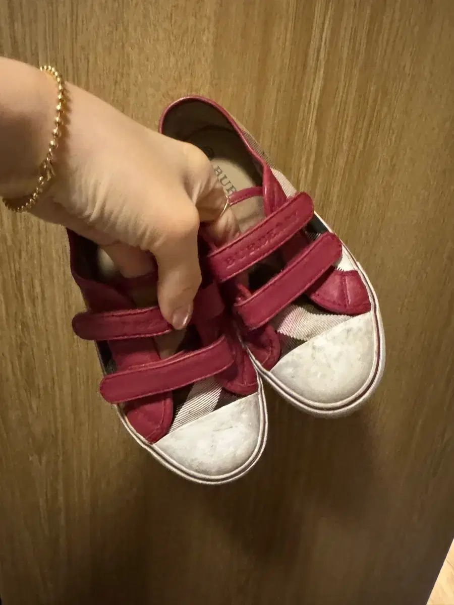 バーバリー CHECK バックル スニーカー 190