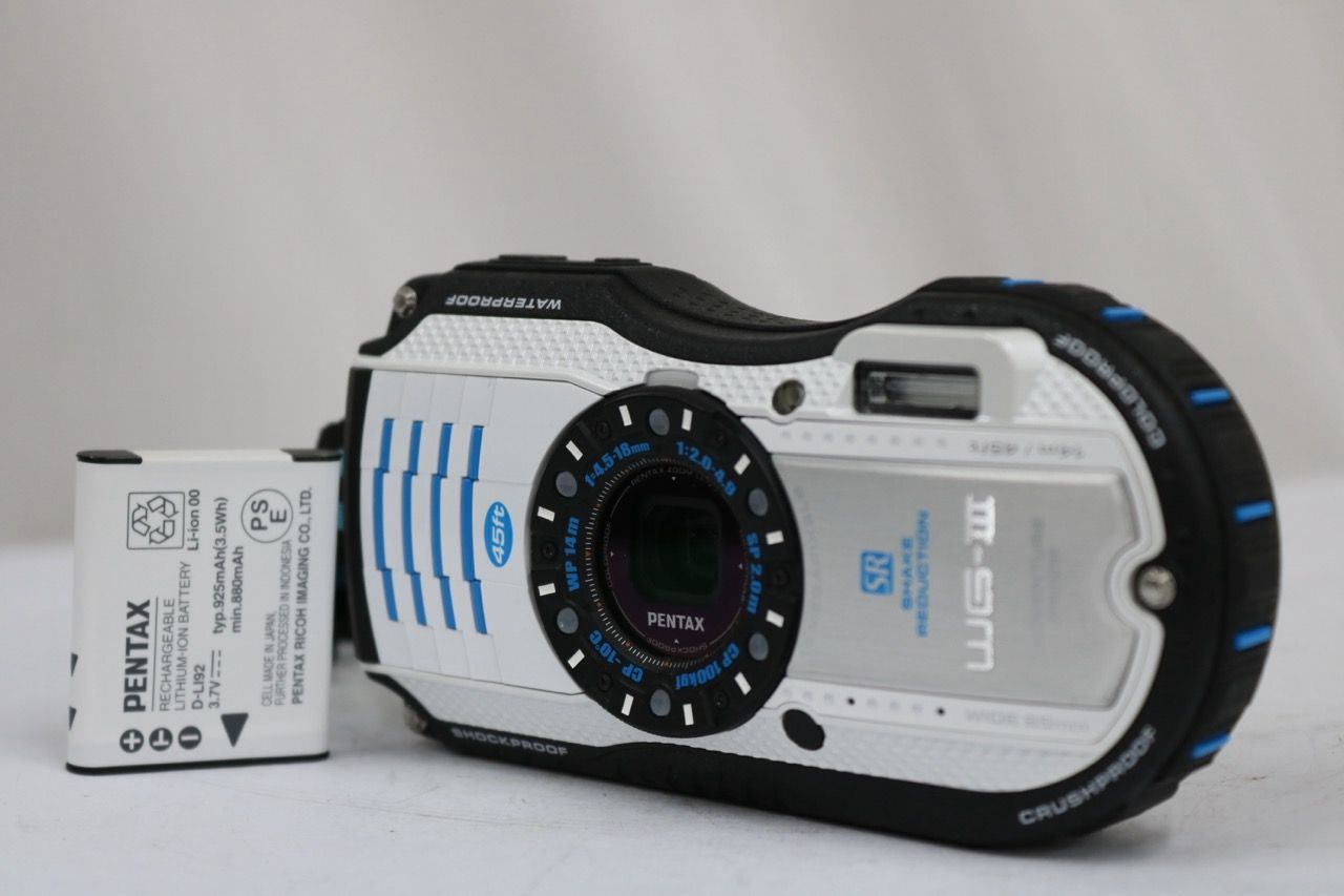 【返品保証】 ペンタックス Pentax WG-III ホワイト・ブルー バッテリー付き コンパクトデジタルカメラ e13885
