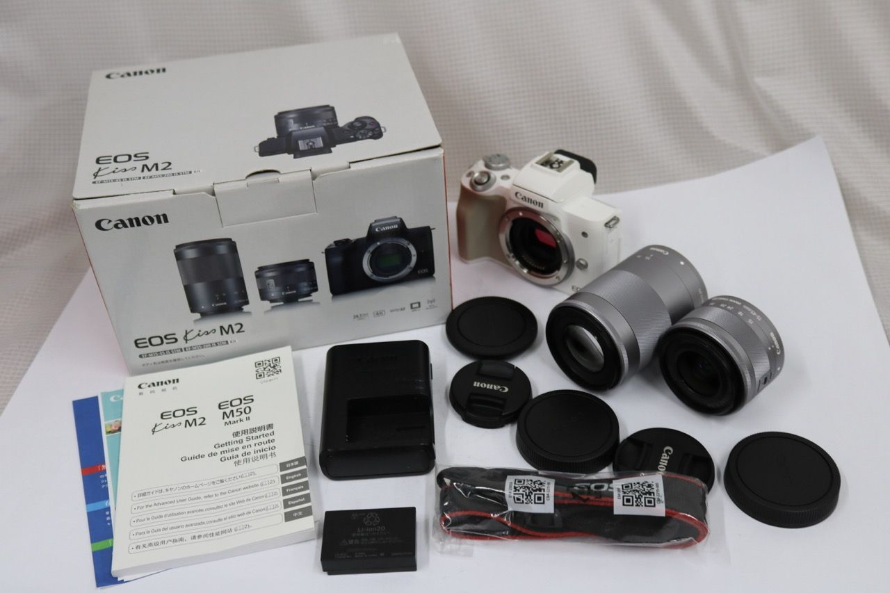 【返品保証】 【元箱付き】キャノン Canon EOS Kiss M2 ホワイト EF-M 18-55mm 55-200mm ミラーレス一眼 e13901