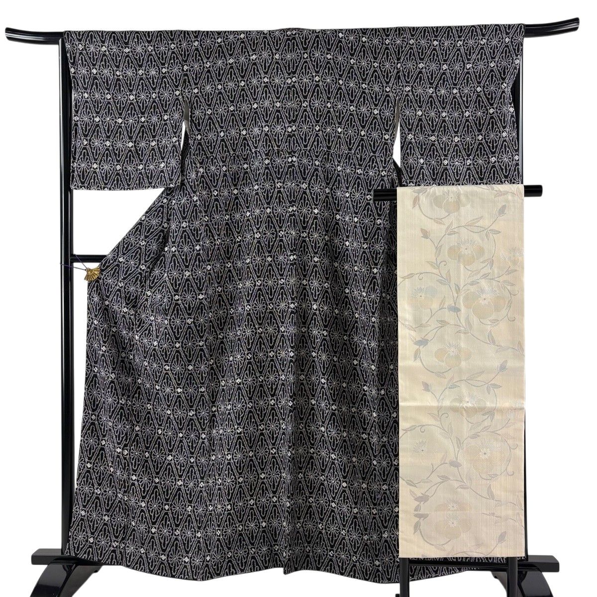 【美品】 小紋 身丈160.5cm 裄丈65cm M 袷 名古屋帯セット 花菱 総絞り 黒 正絹 秀品 【中古】