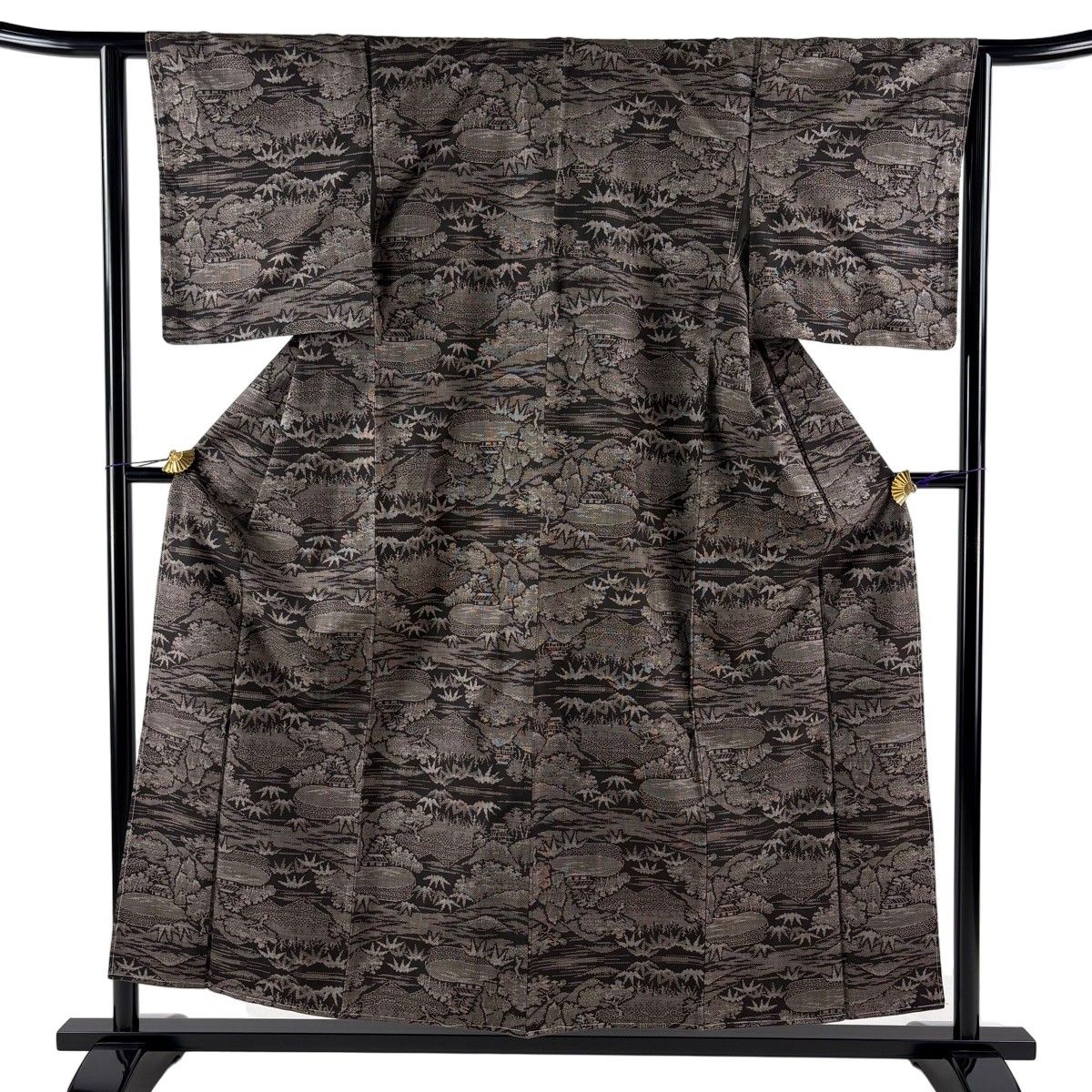 【美品】 大島紬 身丈155.5cm 裄丈63cm S 袷 樹木 建物 焦茶色 正絹 秀品 【中古】
