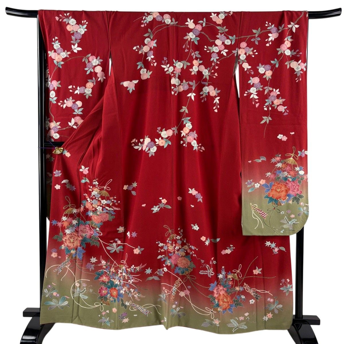 振袖 身丈163cm 裄丈68cm L 袷 草花 七宝 金彩 縮緬 赤 正絹 秀品 【中古】