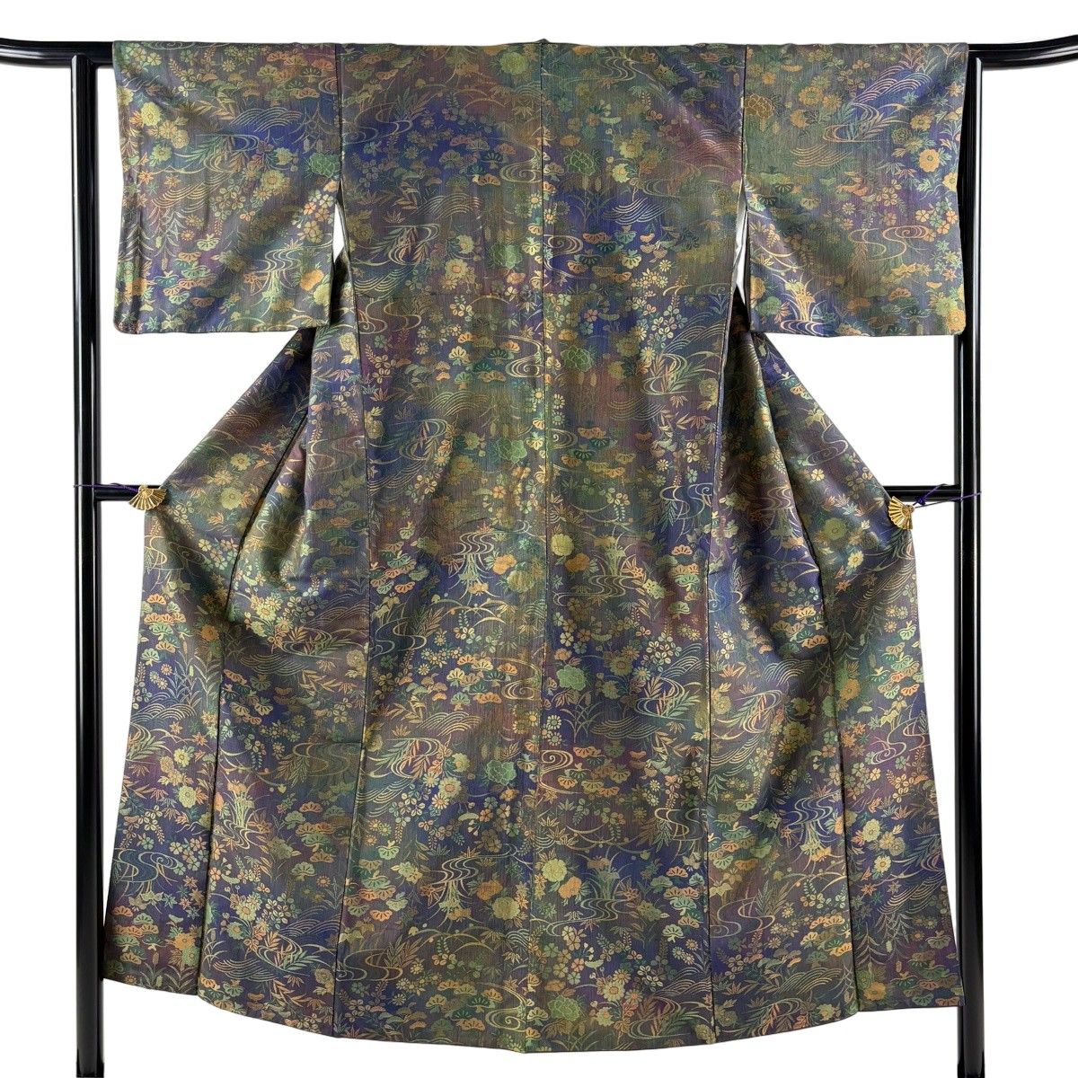 【美品】 お召 身丈151.5cm 裄丈62cm S 袷 草花 流水 青紫 正絹 逸品 【中古】