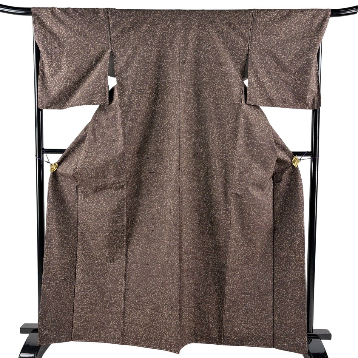 【美品】 小紋 身丈165cm 裄丈68cm L 袷 牛首紬地 証紙 菊 焦茶色 正絹 逸品 【中古】 30,420円