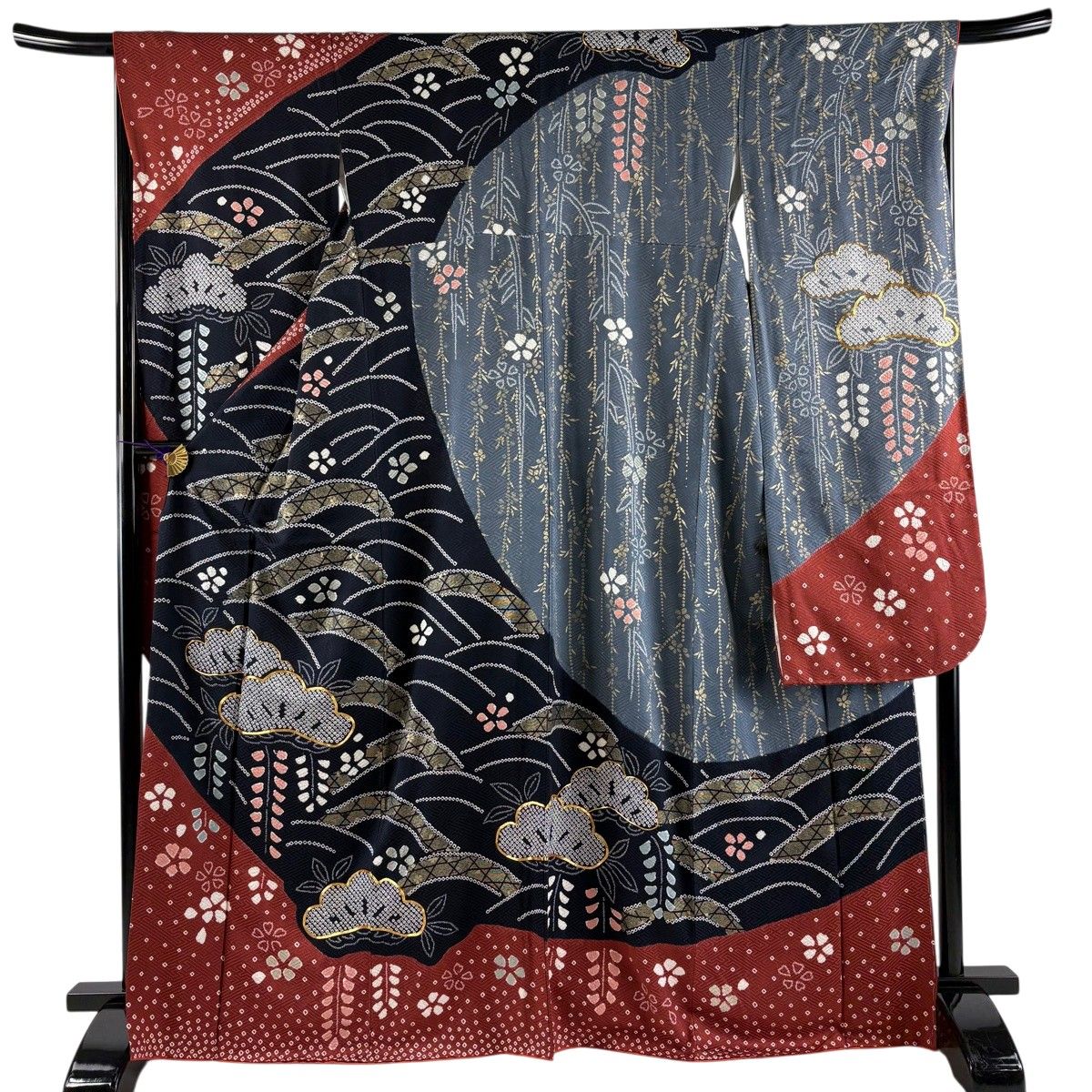 振袖 身丈167.5cm 裄丈67cm M 袷 笠松 波 絞り 金糸 黒 正絹 名品 【中古】