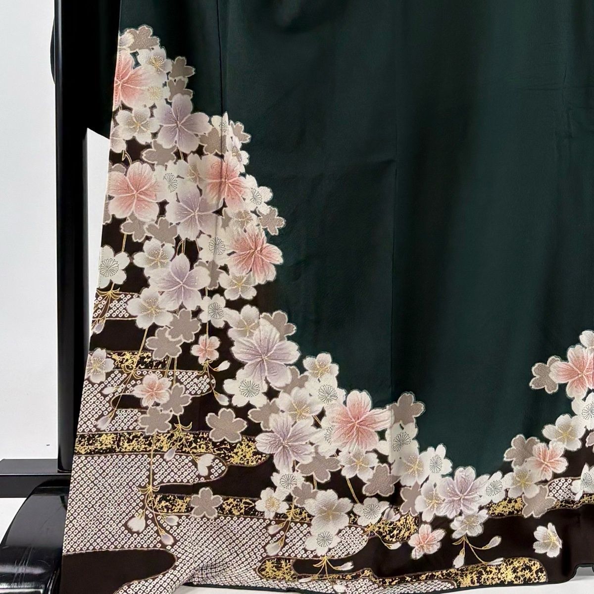 振袖 身丈170cm 裄丈70cm L 袷 鈴乃屋 桜 ヱ霞 絞り 金彩 深緑 正絹