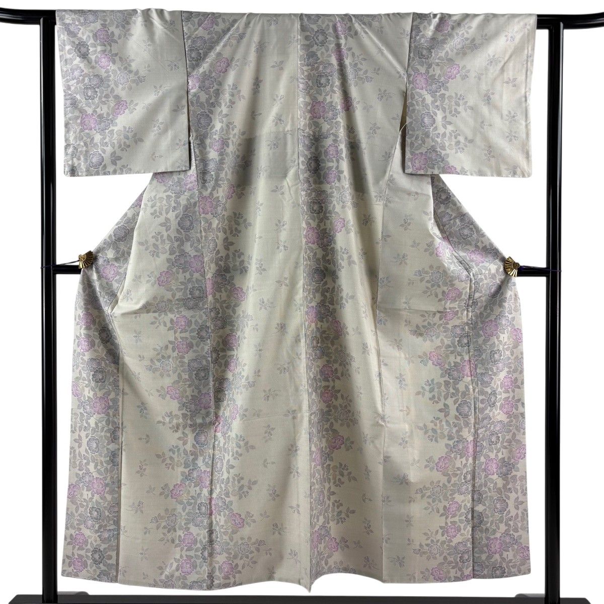 紬 身丈152.5cm 裄丈62.5cm S 袷 草花 灰白 正絹 名品 【中古】