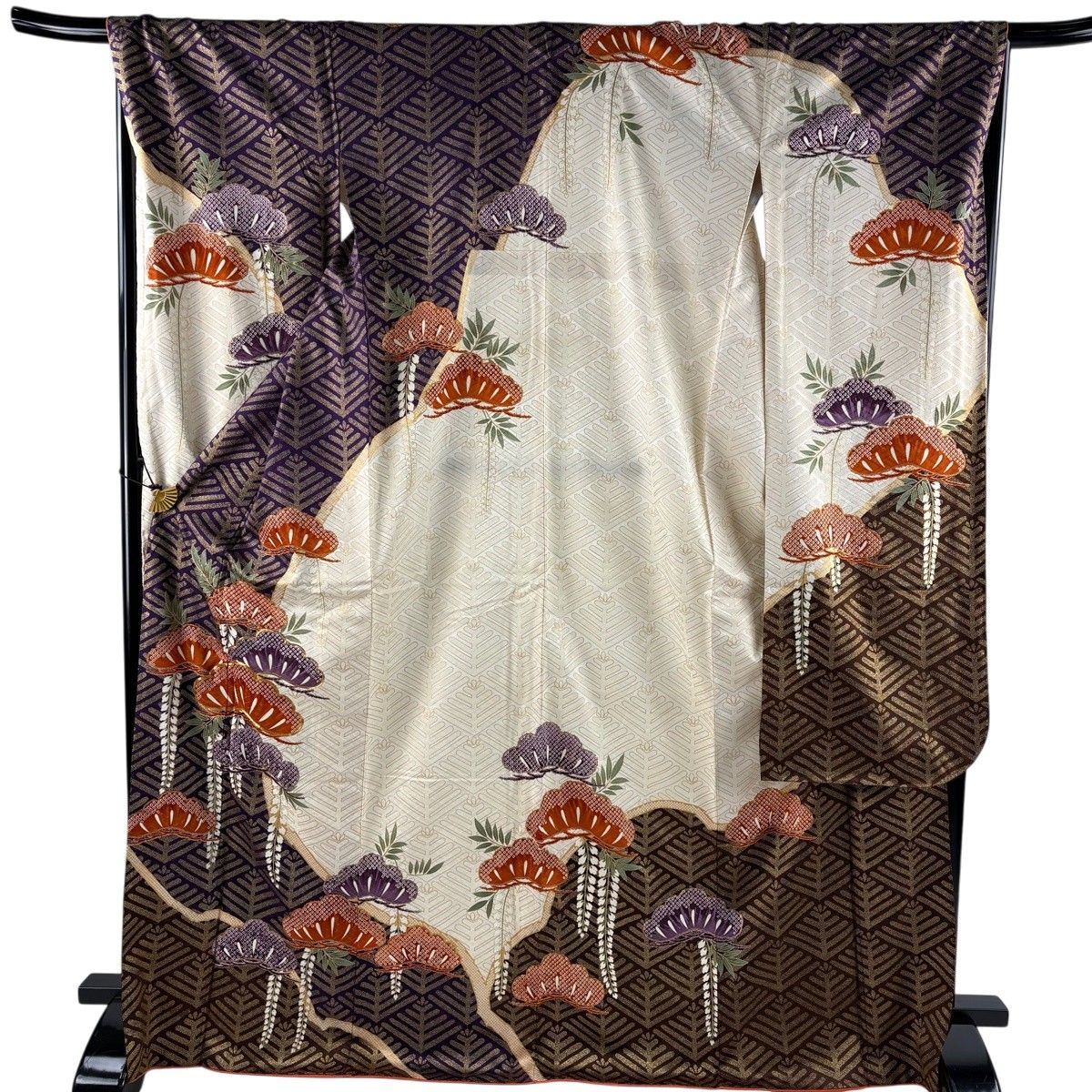 【美品】 振袖 身丈172cm 裄丈68.5cm L 袷 笠松 若松 金彩 金糸 紫 正絹 秀品 【中古】
