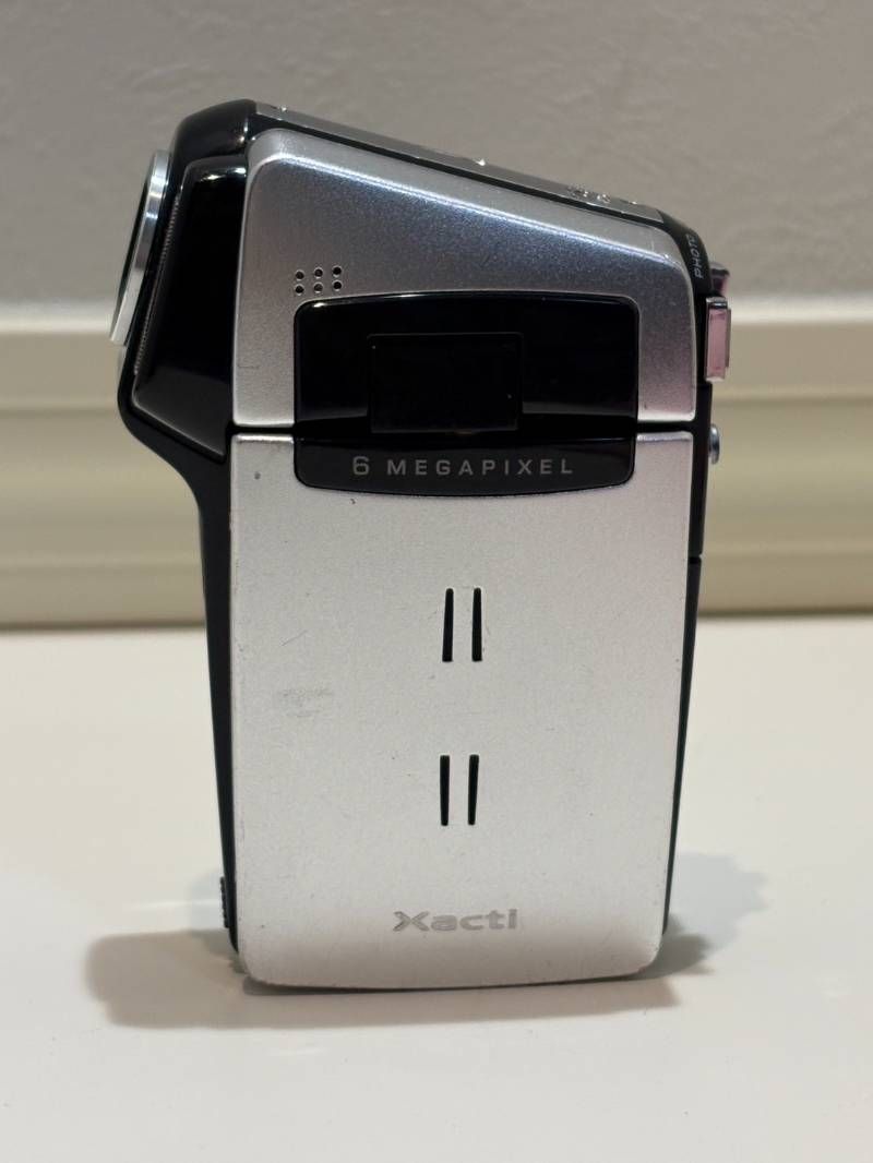 SANYO Xacti DMX-CG65 サンヨー 2007年製 デジタルムービーカメラ