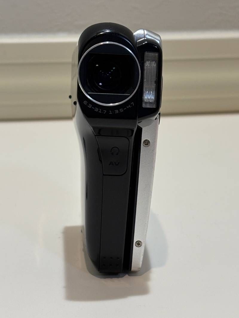 SANYO Xacti DMX-CG65 サンヨー 2007年製 デジタルムービーカメラ