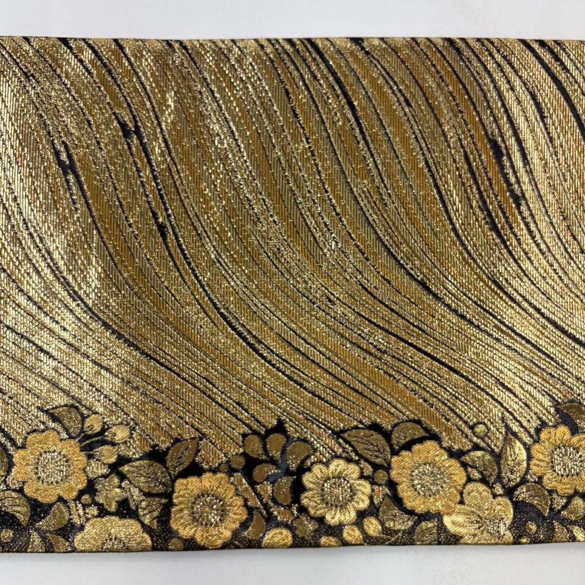 美品】 袋帯 秀品 振袖向き 辻が花柄 桜 箔 金糸 金色 全通 正絹