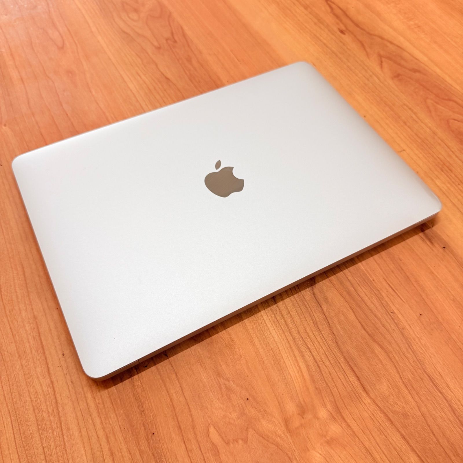 バッテリー良好】MacBook Air 13 M1 256GB - メルカリ