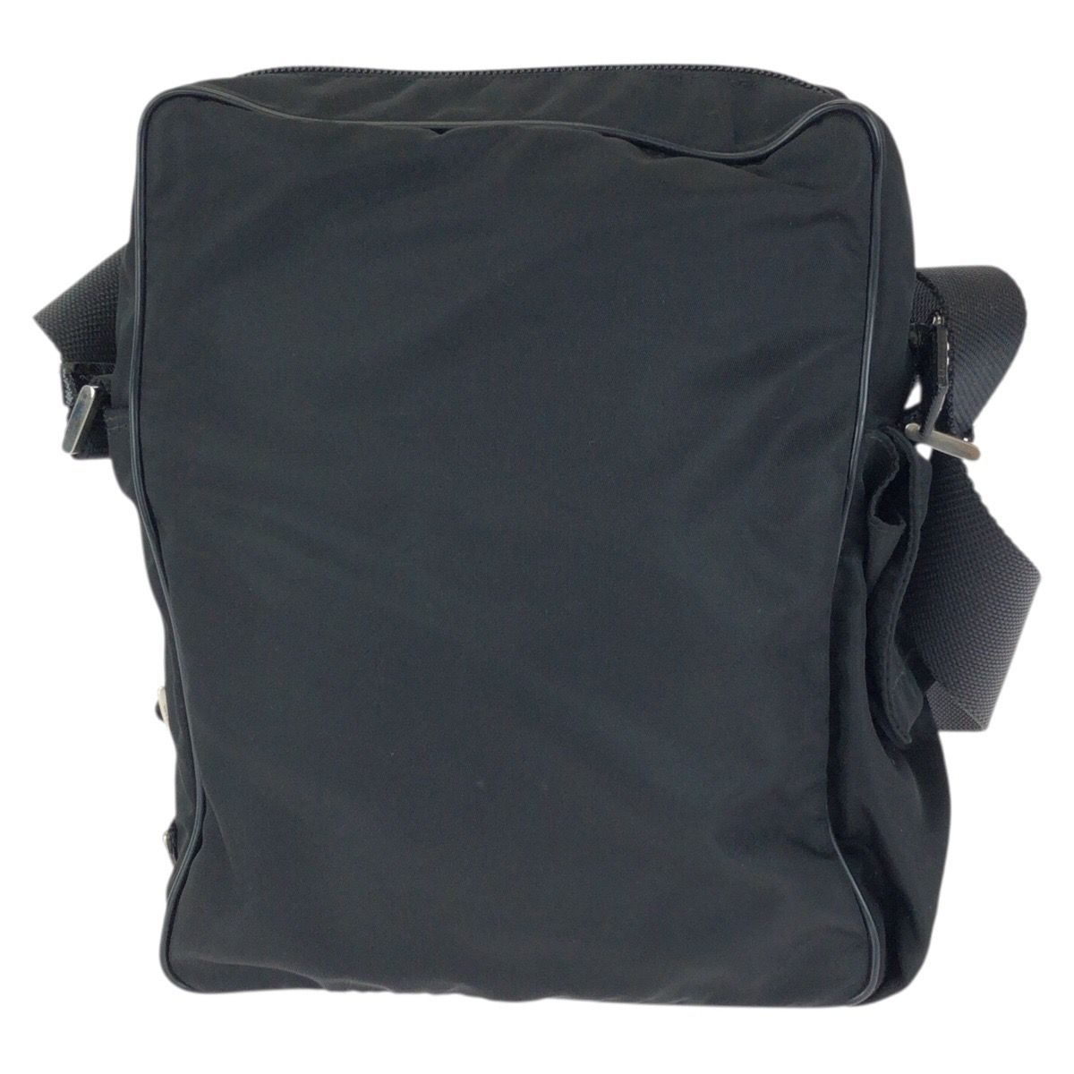 美品 PRADA プラダ テスート 三角ロゴプレート ブラック 黒 シルバー