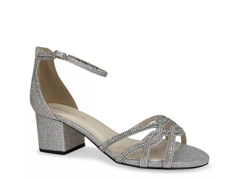 ベンジャミンウォーク レディース シューズ サンダル Touch Ups by Benjamin Walk Zoey Sandal Silver Metallic シルバー