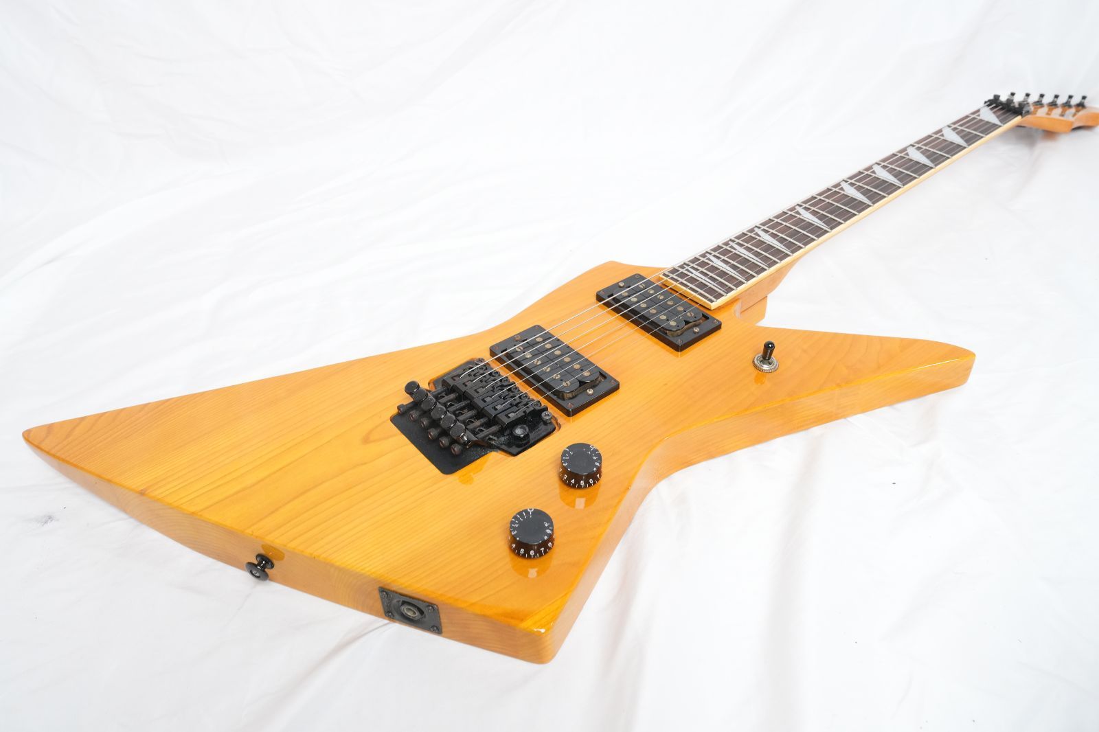 ☆Aria Pro II ZZ Series エクスプローラーシェイプ 80年代 日本製