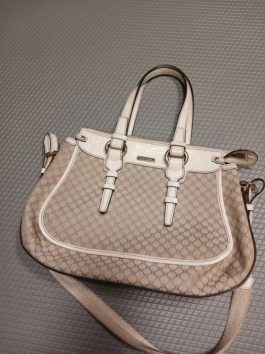 Celine セリーヌ マキシ HOBO BAG ベージュ