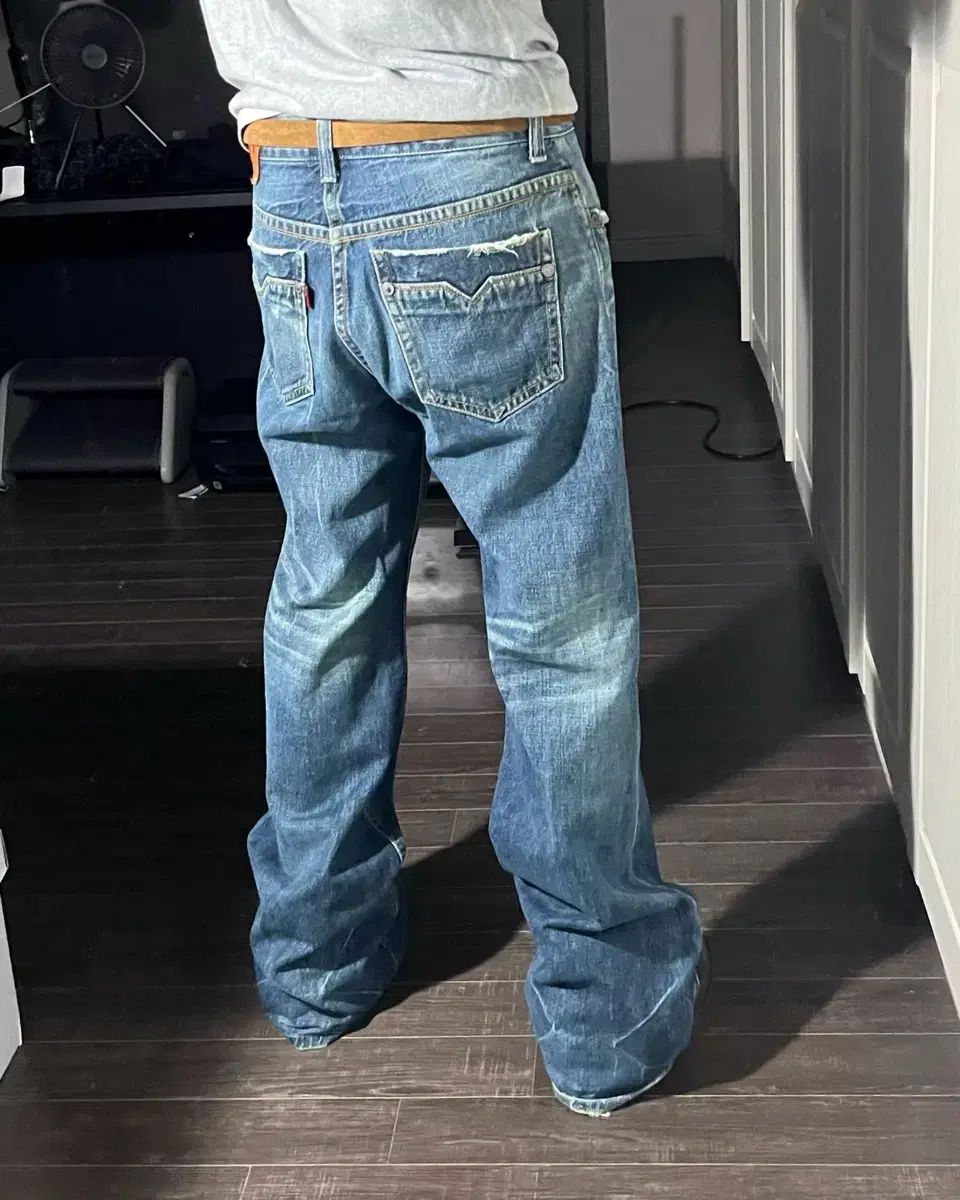 33 TOMBOYJEANS トムボーイ ジーンズ ブーツカット ダメージ デニム パンツ 7,776円