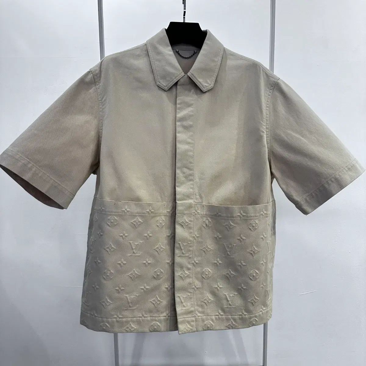 Louis Vuitton ルイヴィトン モノグラム カーペンター 半袖 ジャケット / XL 163,138円