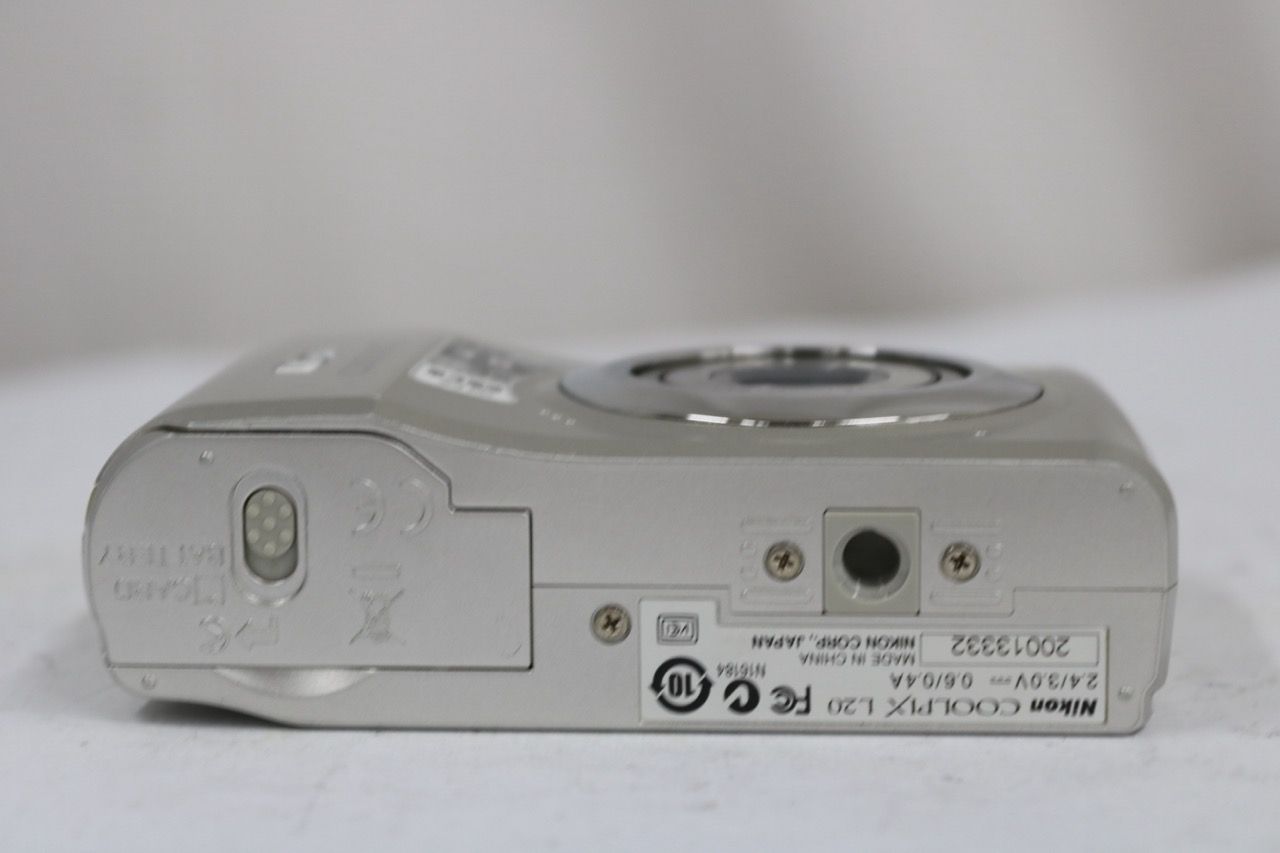 返品保証】 【便利な単三電池で使用可】ニコン Nikon COOLPIX L20 