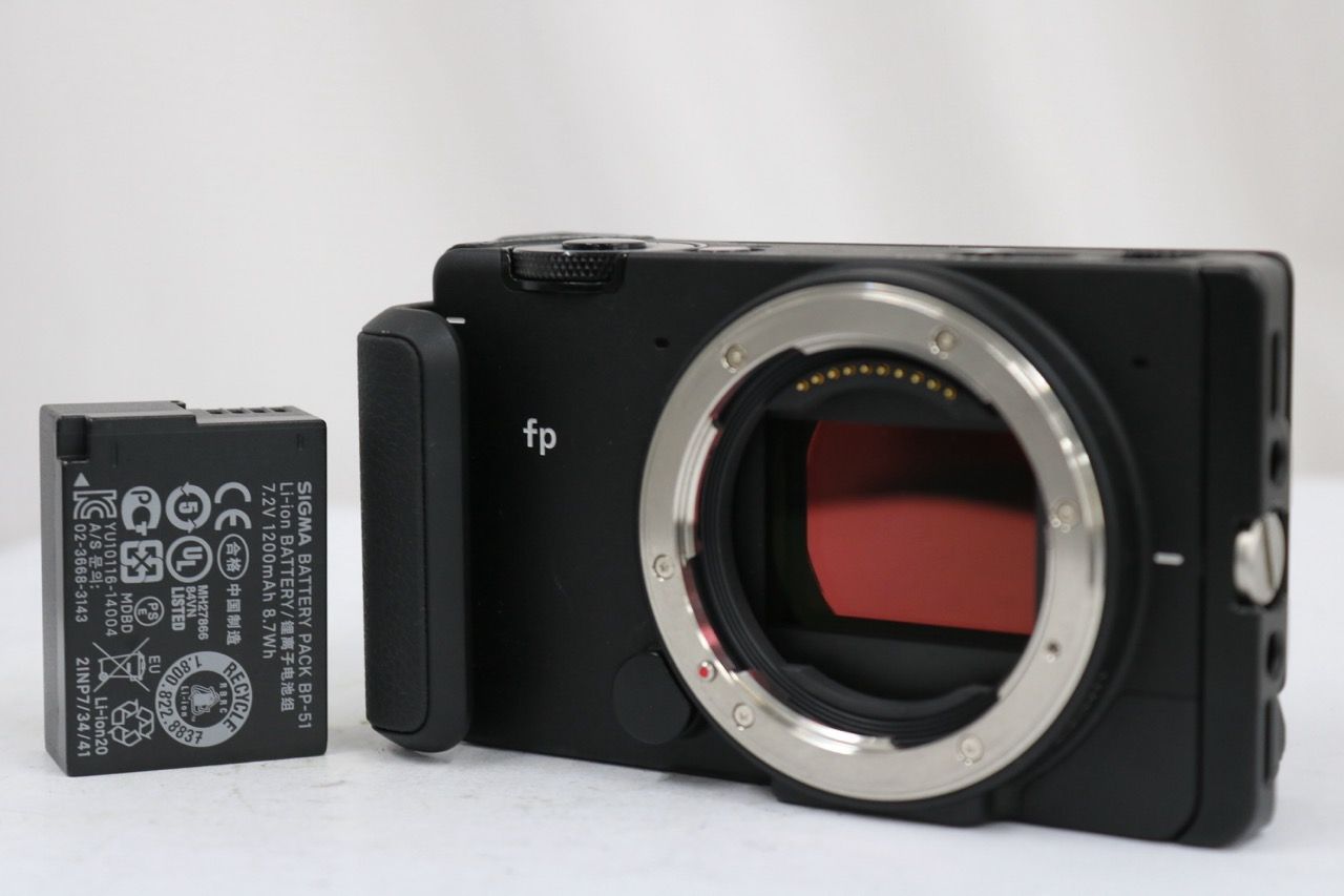【返品保証】 シグマ Sigma fp フルサイズ ミラーレス一眼 ボディ e14240