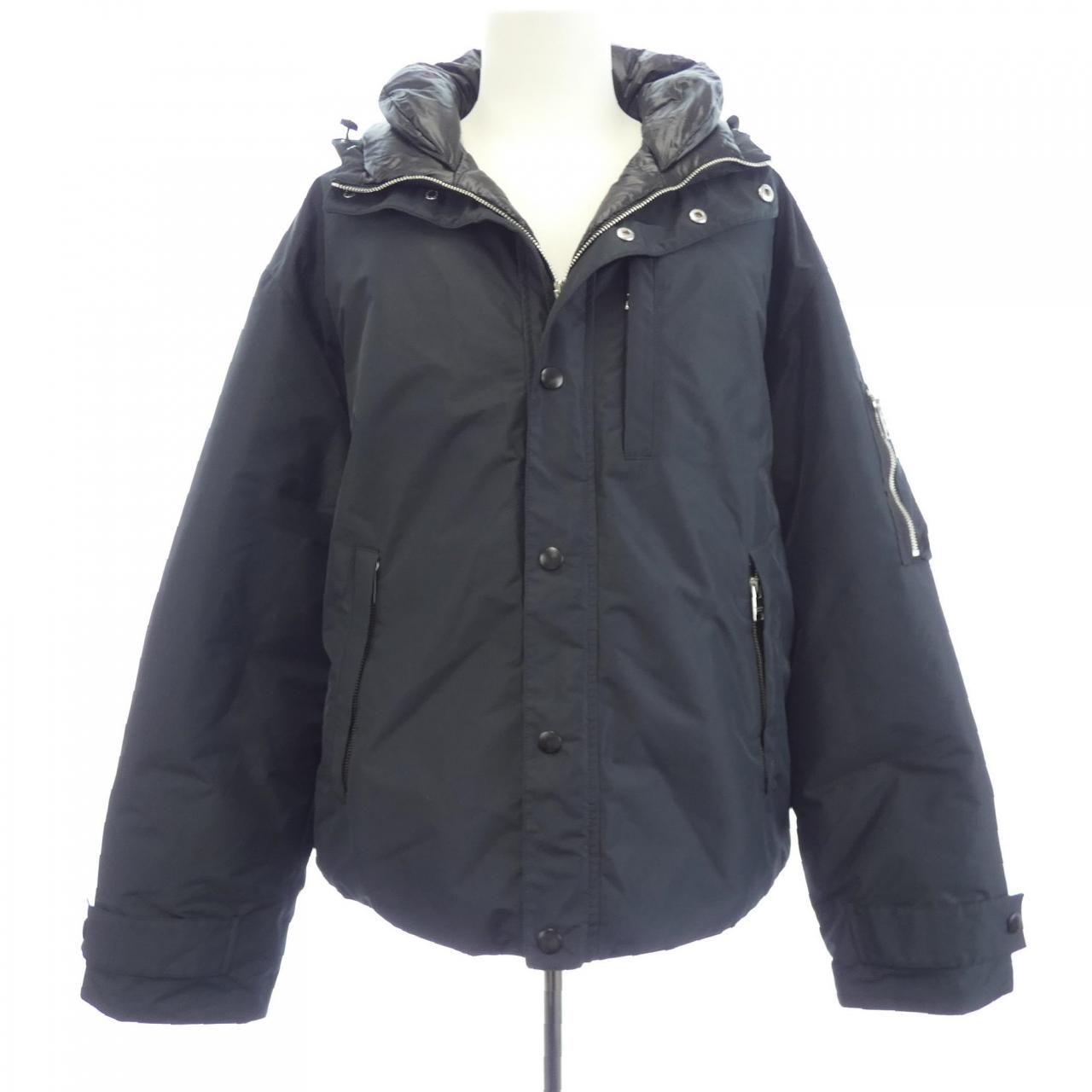 プラダ PRADA SGC689 SOOO 1X02 ダウンジャケット