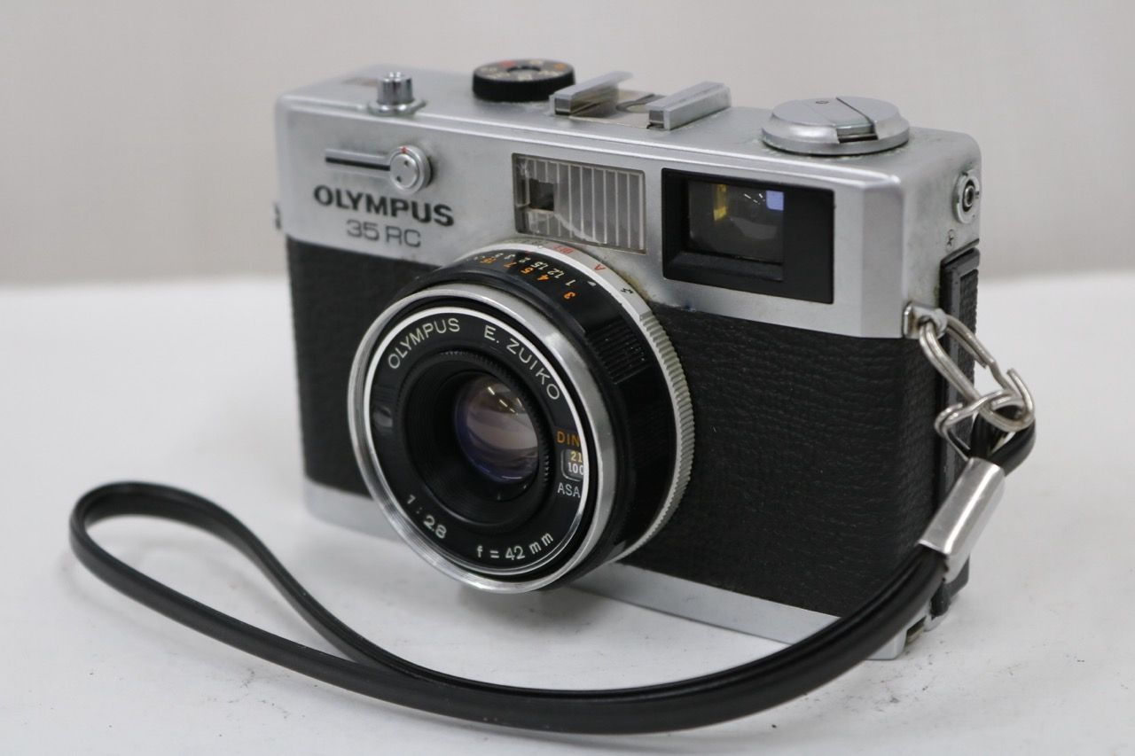 【返品保証】 オリンパス Olympus 35 RC E.ZUIKO 42mm F2.8 カメラ e14276