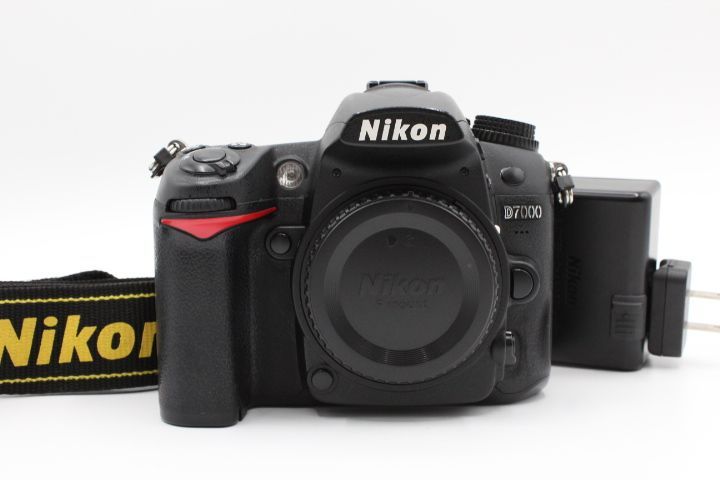 【良品】Nikon ニコン デジタル一眼レフカメラ D7000 ボディー #LE2027745