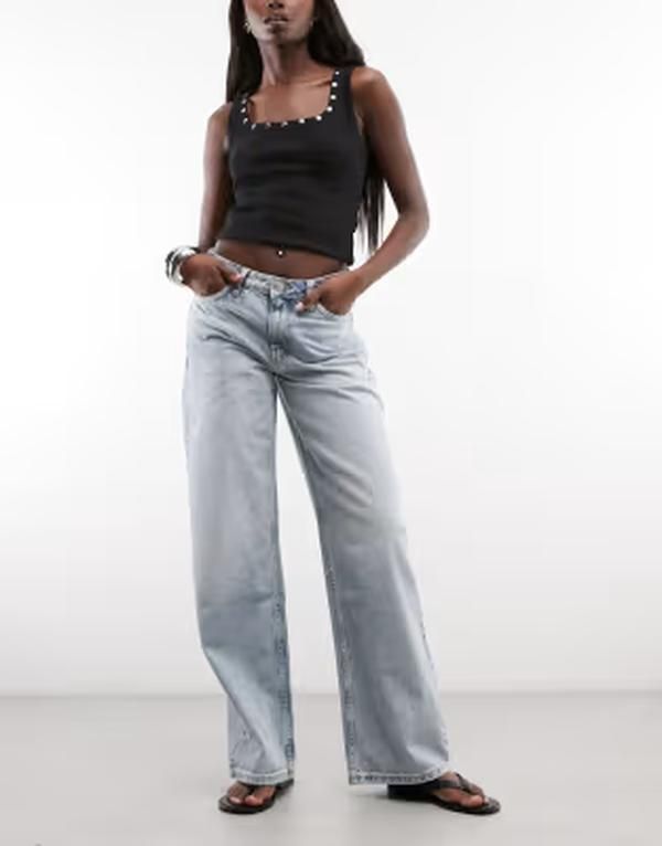ウィークデイ レディース ボトムス デニムパンツ ジーンズ Weekday Ample lowaist baggy fit jeans in light blue wash Dream blue ブル