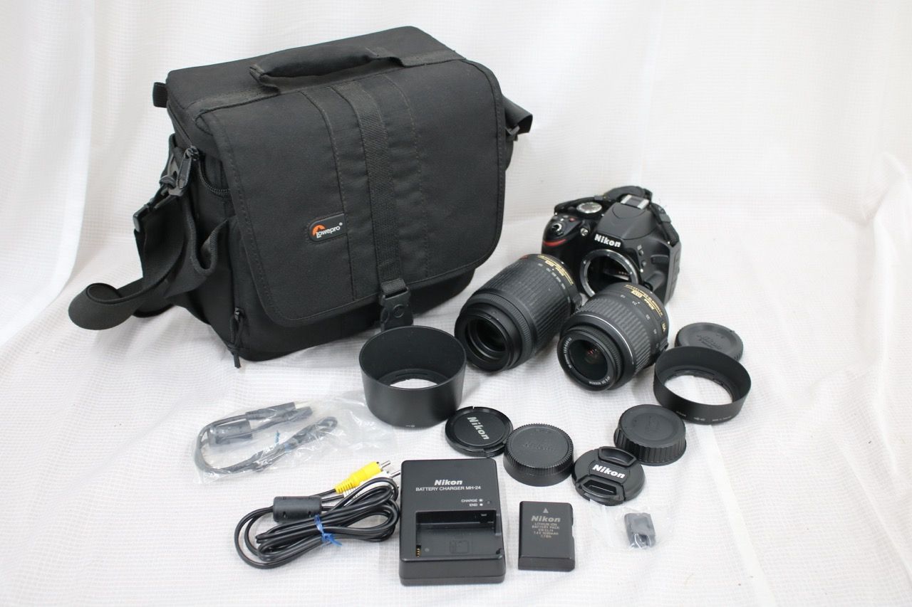 【返品保証】 ニコン Nikon D3200 AF-S NIKKOR 55-200mm G ED 18-55mm G 付属品多数 デジタル一眼 e14480