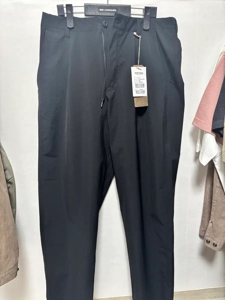 新品)コーロンスポーツ シリーズ 涼しい ナイロン ズボン サイズ 82 (32-3
