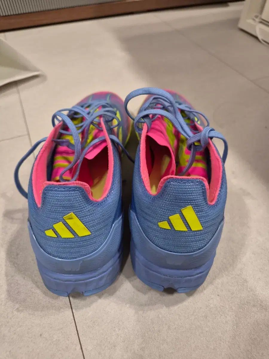 アディダス f50 プロ tf