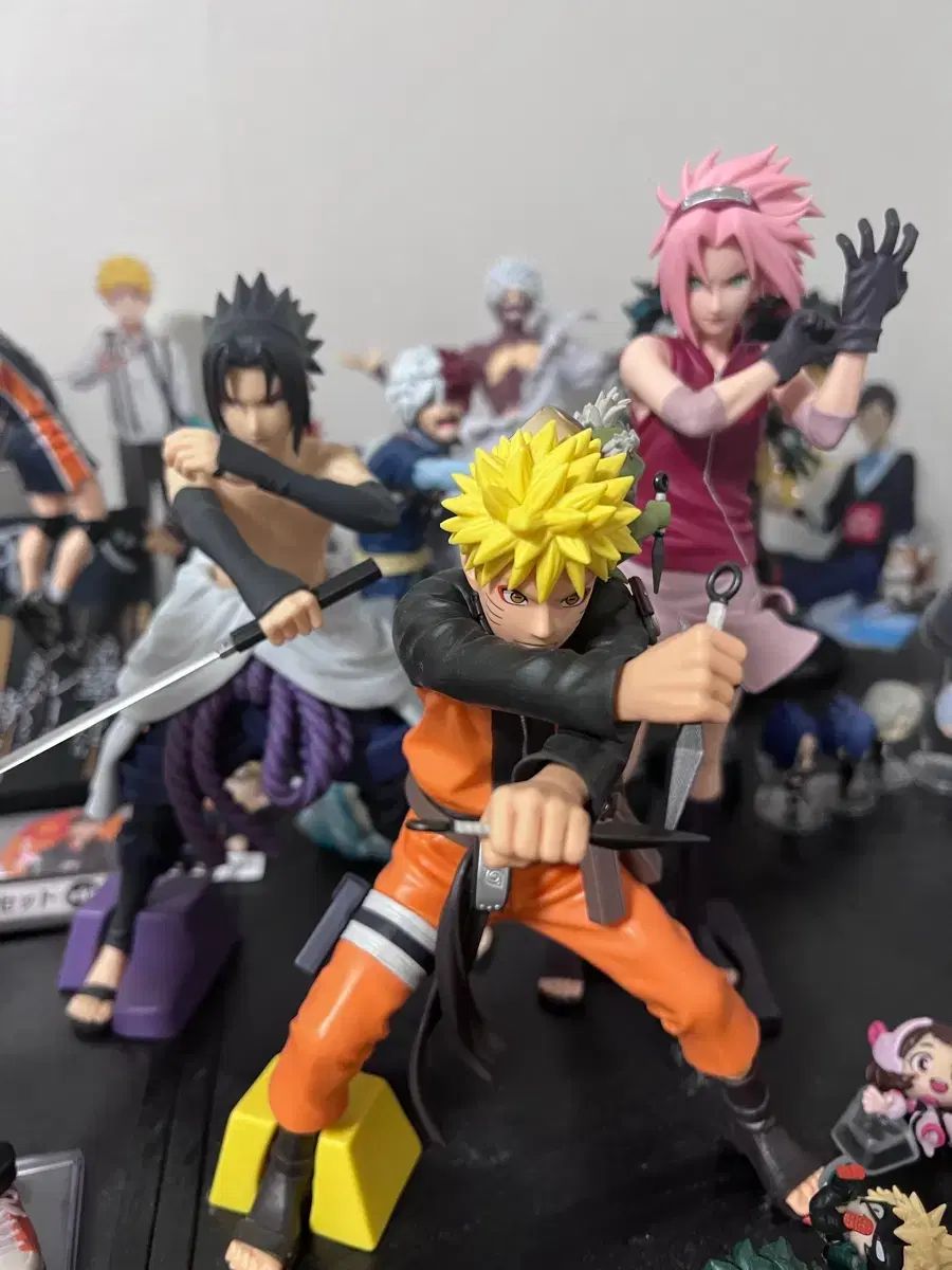 NARUTO -ナルト- フィギュア うちは サスケ、さくら 含む
