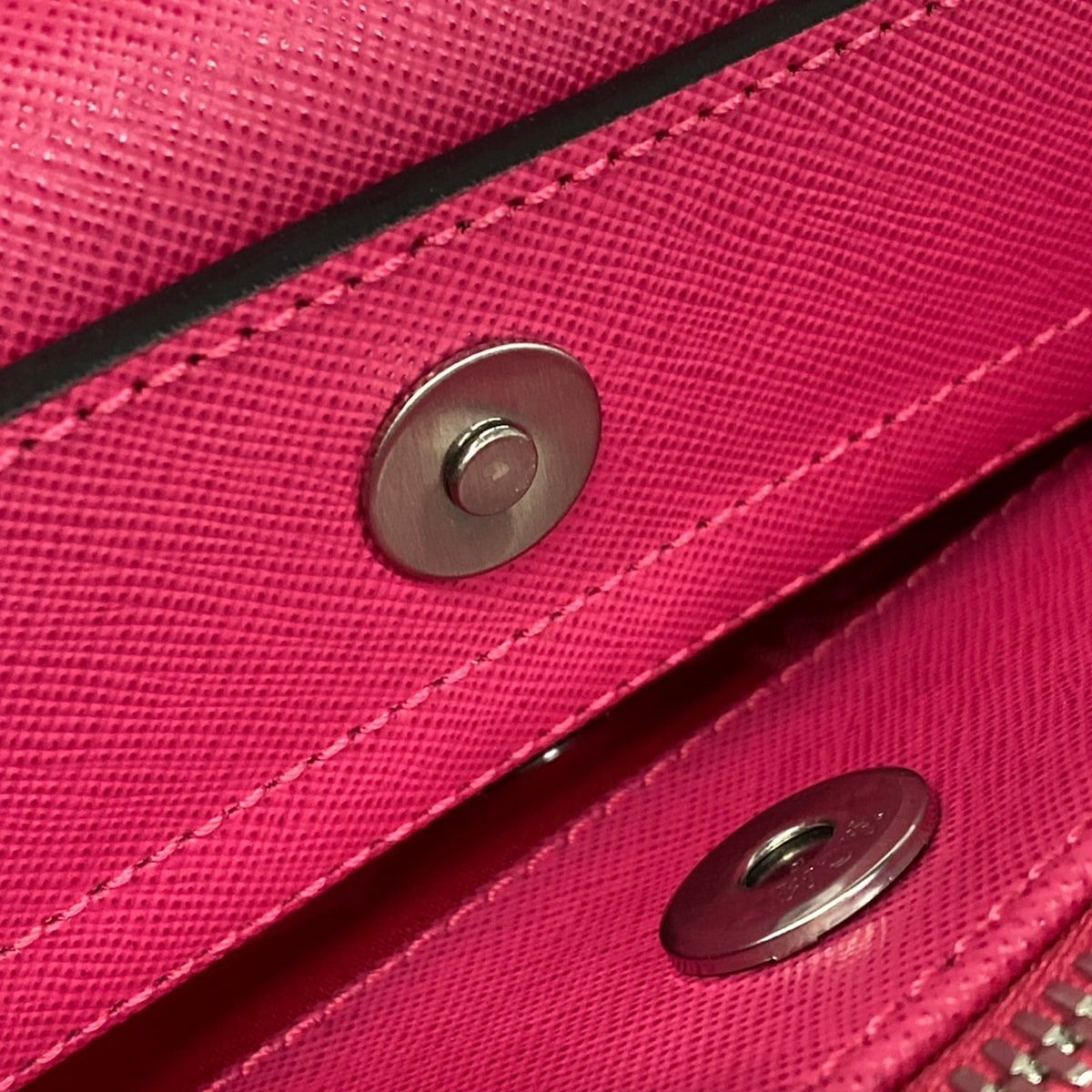MCM(エムシーエム) トートバッグ ピンク レザー MCM(エムシーエム) トートバッグ ピンク レザー