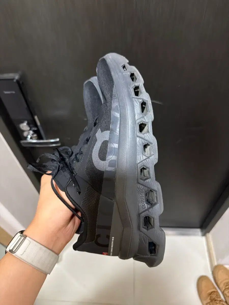 オンラニング クラウドMONSTER 28,605円