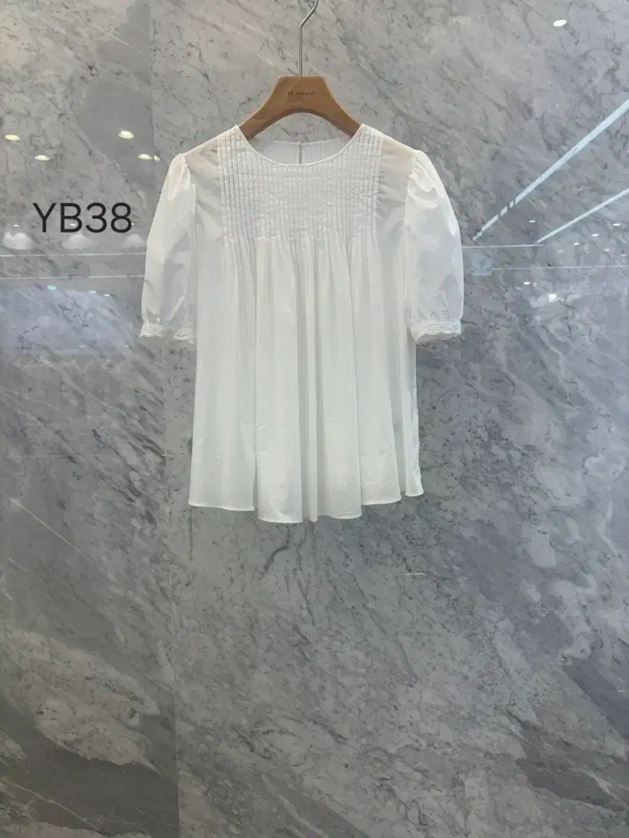 jsNEW YORKスタイル新作(当日発送)ラウンド ピンタック レース ブラウス