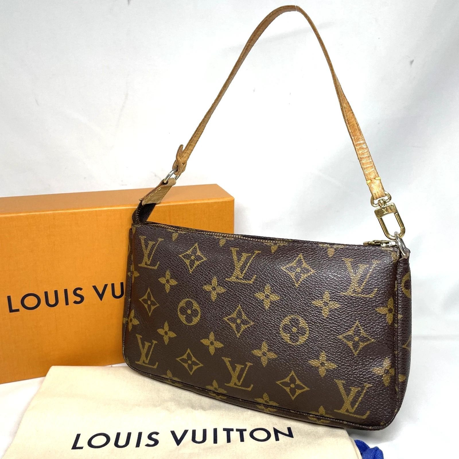 【本物】ルイ ヴィトン ポーチ ポシェットアクセソワール Pochette Accessoires モノグラム M51980 LOUIS VUITTON バッグ