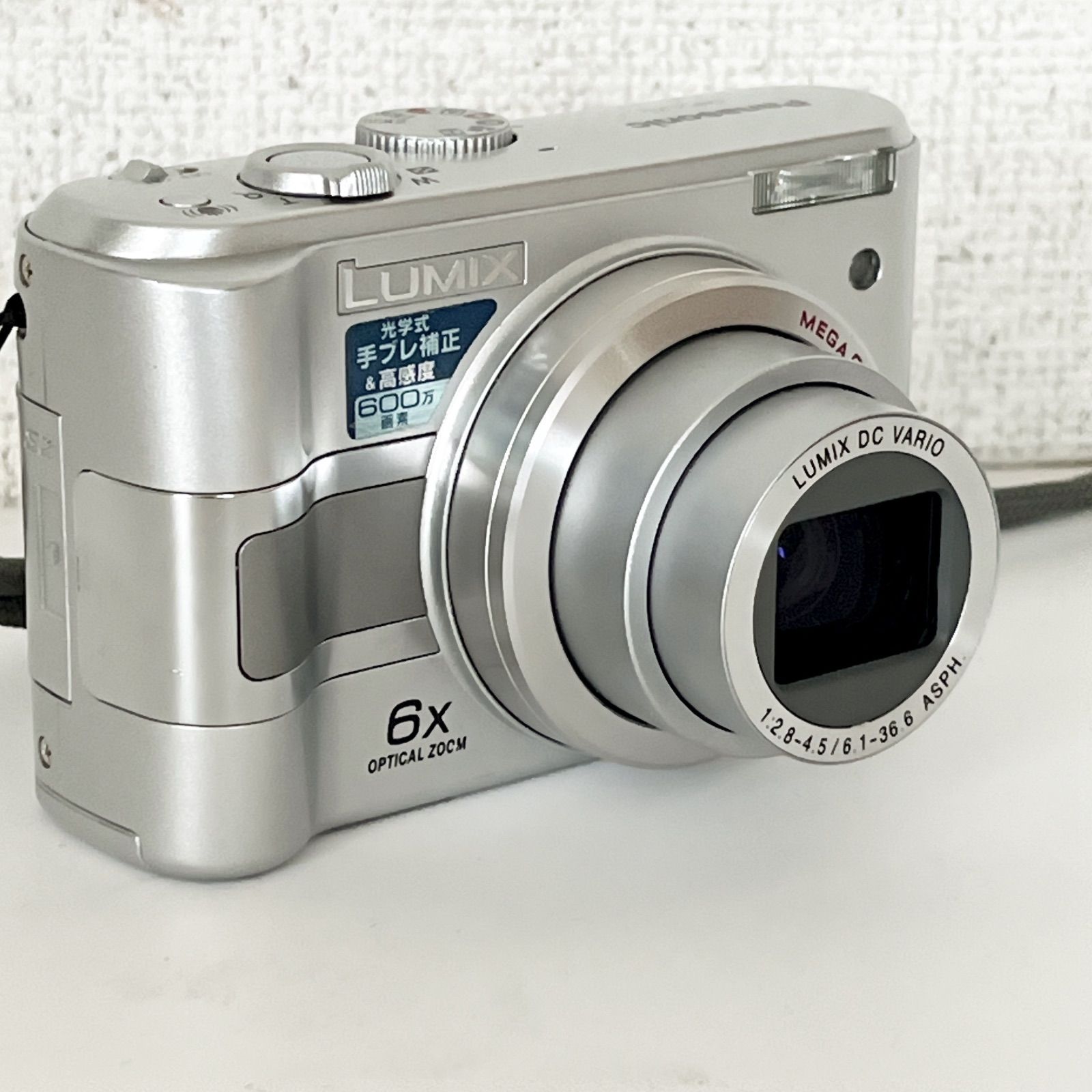 美品/付属品多数】Panasonic LUMIX DMC-LZ5 デジタルカメラ シルバー