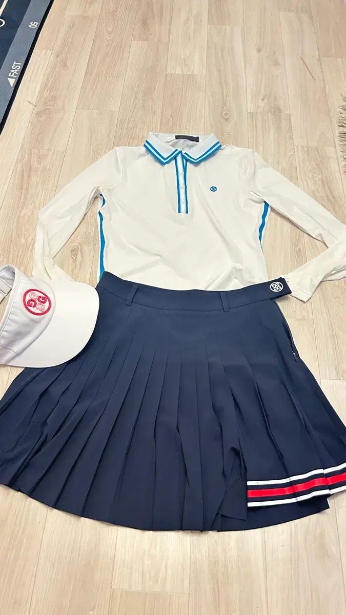 G FORE(ジーフォア) ゴルフウェア トップス、スカート 別々出品