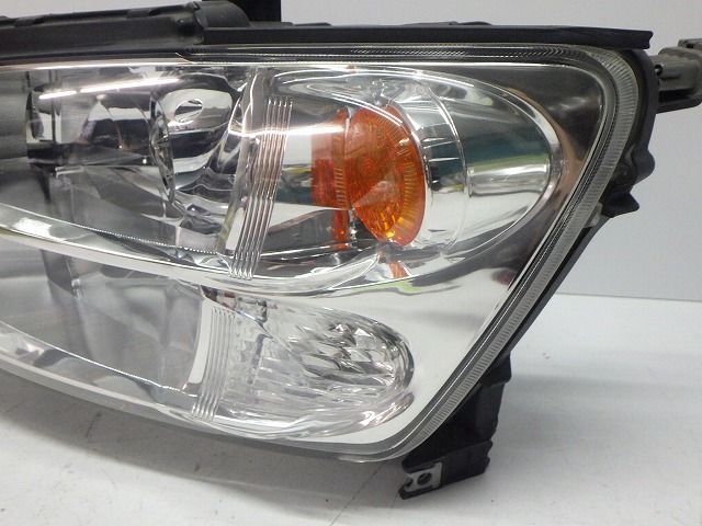 ステージア M35 HID ヘッドライト 後期 左右 NM35 日産 100-63782 前期