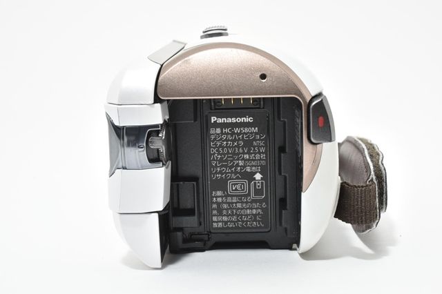 良品＞ パナソニック HDビデオカメラ W580M 32GB サブカメラ搭載 高