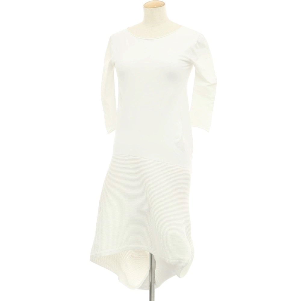【中古】イッセイミヤケ ISSEY MIYAKE 2024年春夏 EMERGE 七分袖 ワンピース ホワイト【サイズ表記なし（L位）】【レディース】