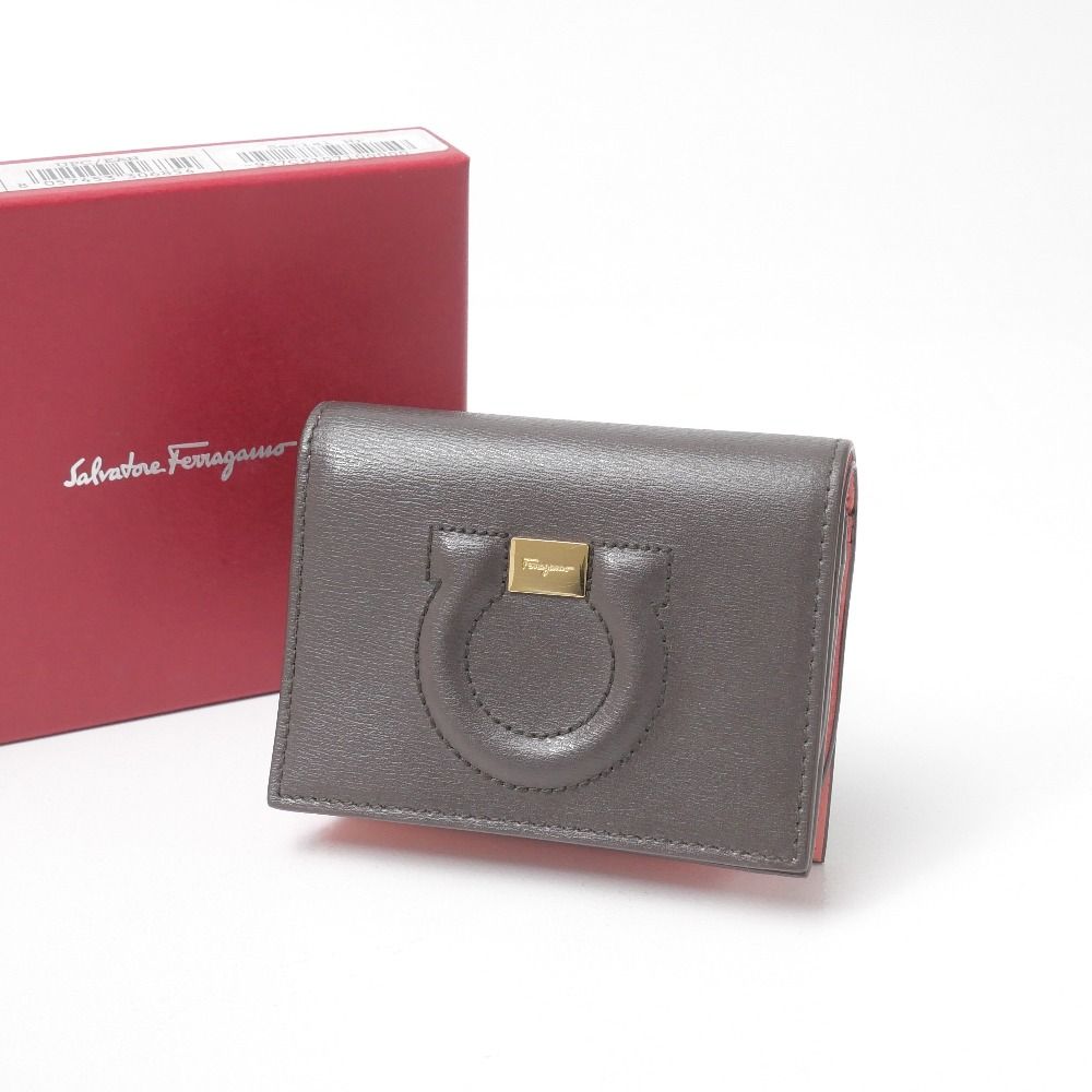 ■未使用品■Salvatore Ferragamo サルヴァトーレフェラガモ 二つ折り財布 フランネルカーフレザー ガンチーニ イタリア製 20260625/RA9933